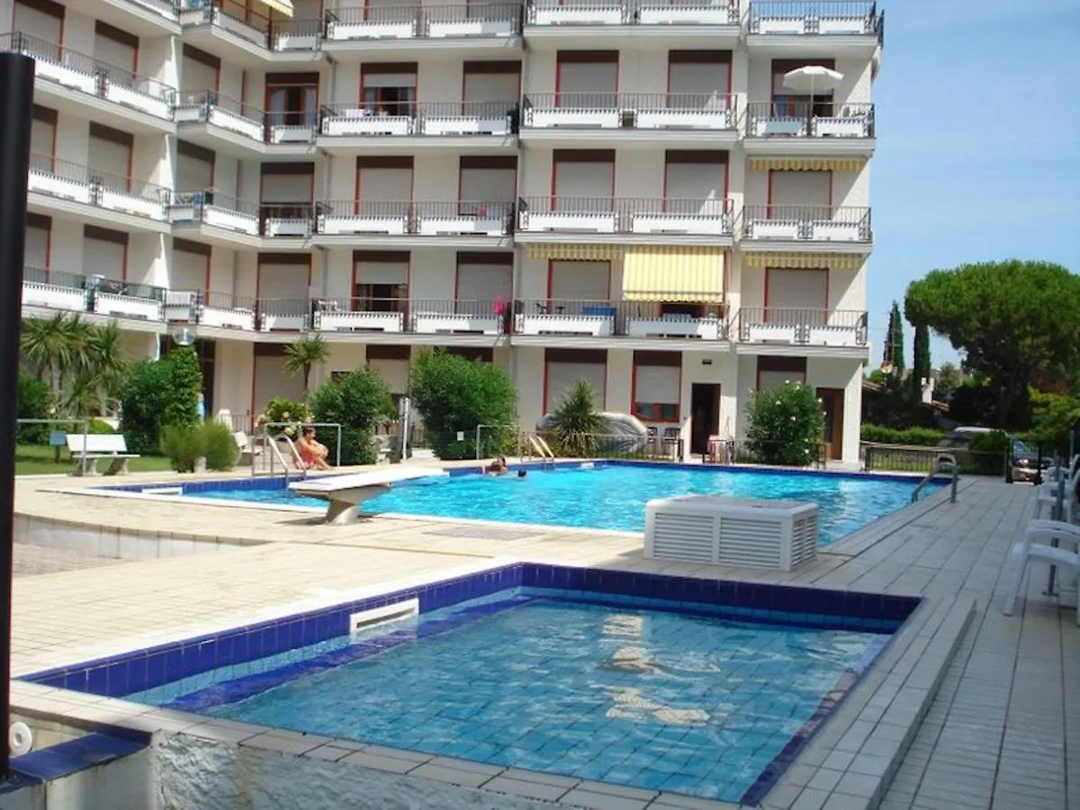 Your Relaxing Seaside Getaway Porto Santa Margherita Apartamento